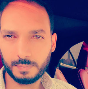 Meet your Posher, Akram